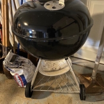 Like new Weber grill