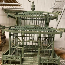 Great painted Pagoda birdcage