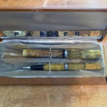 Vintage Parker pen set