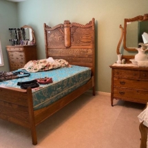 Beautiful Eastlake bed and matching dresser
