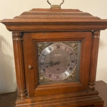 Large Seth Thomas mantle clock