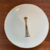 Space needle souvenir plate