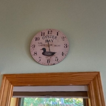 A clock for a decoy lover