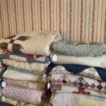 Quilts, quilts and more quilts