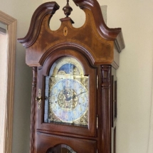 Beautiful large Sligh grandfather clock