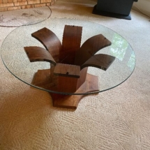 Kroehler Mid century cocktail/coffee table. Walnut and glass.