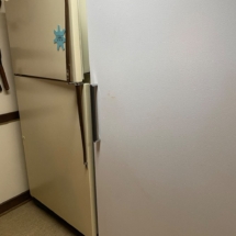 Nice used refrigerator and freezer. Clean. 