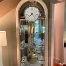 Howard Miller curio clock