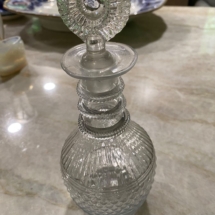 Mold-blown American Decanter. Early 19th century