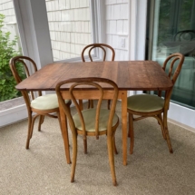 Stickley drop leaf table with 4 bentwood chairs