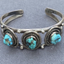 Vintage turquoise bracelet