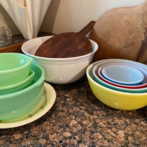 Jadeite bowls and mint vintage pyrex mixing bowls